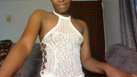 Snapshot of sweetass_02 chatting on December 2024 10:55:02 AM bianca online show from December 2024 10:55:02 AM