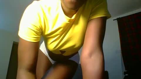 Snapshot of sweetass_02 chatting on January 2025 12:17:02 AM bianca online show from January 2025 12:17:02 AM