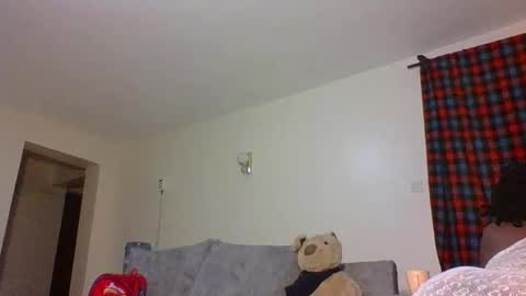 Snapshot of sweetass_02 chatting on February 2025 08:47:02 PM bianca online show from February 2025 08:47:02 PM