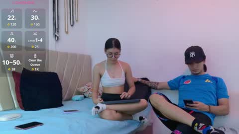 Snapshot of sweetauracouple chatting on June 2026 12:14:01 PM sweetauracouple online show from June 2026 12:14:01 PM