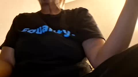 Snapshot of sweetaztea chatting on January 2025 04:27:01 AM sweetaztee online show from January 2025 04:27:01 AM