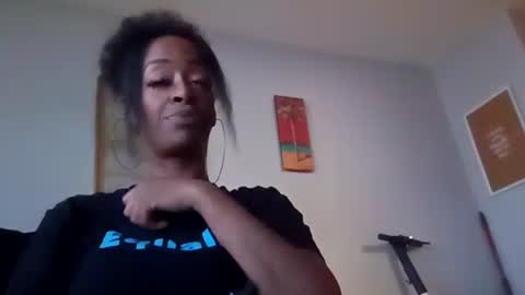 Snapshot of sweetaztea chatting on February 2025 11:50:01 PM sweetaztee online show from February 2025 11:50:01 PM