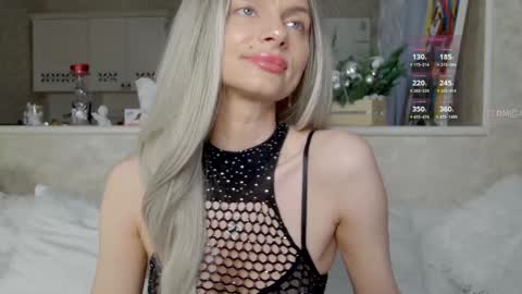 sweetbabyxx2021 online show from December 2024 03:32:01 AM