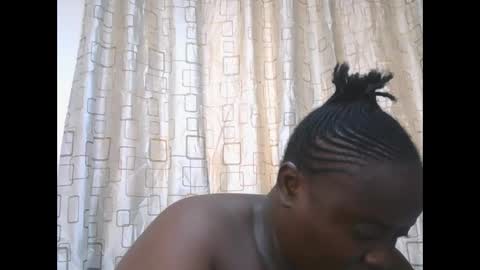 Snapshot of sweetblacklady chatting on September 2025 07:11:02 AM MELVIN online show from September 2025 07:11:02 AM