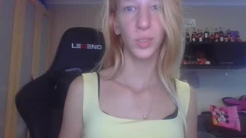 MayaBlonde online show from September 2025 12:50:01 PM