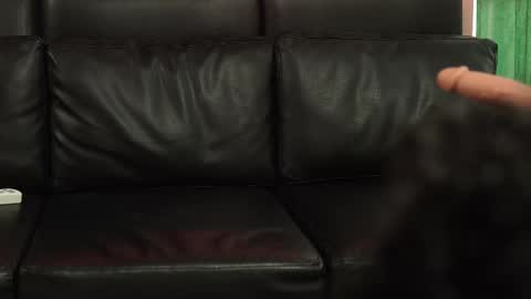 Salom independent model online show from October 2025 09:03:02 PM