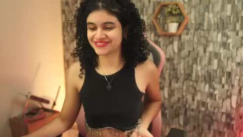 Snapshot of sweetbonii chatting on July 2026 03:27:02 PM Salom independent model online show from July 2026 03:27:02 PM