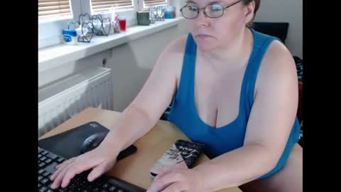 Sweetboobs85h online show from March 2025 02:23:02 PM