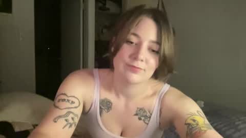 Snapshot of sweetcandyangel chatting on February 2025 03:22:01 AM sweetcandy online show from February 2025 03:22:01 AM