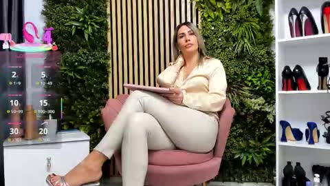 Snapshot of sweetcherry30_ chatting on November 2025 06:56:02 AM Cherry online show from November 2025 06:56:02 AM