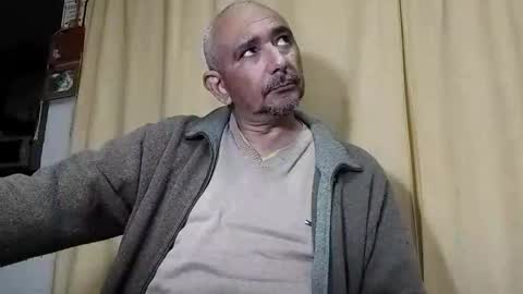 Snapshot of sweetcuervo chatting on October 2025 04:05:02 AM sweetcuervo independent model online show from October 2025 04:05:02 AM