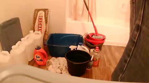 sweetcumfullofaglass online show from September 2025 03:20:01 AM
