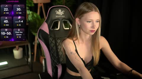 Lina online show from April 2026 03:53:02 PM