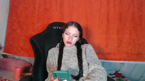 Snapshot of sweetdam12 chatting on January 2025 11:40:01 PM sweetdam12 online show from January 2025 11:40:01 PM