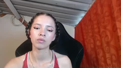 Snapshot of sweetdam12 chatting on February 2025 05:50:02 PM sweetdam12 online show from February 2025 05:50:02 PM