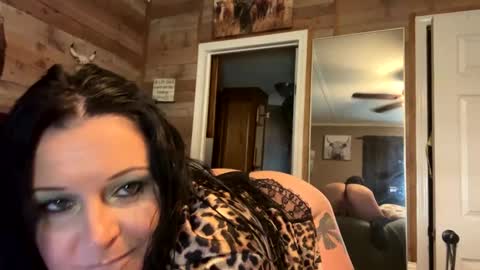 Snapshot of sweetdelight84 chatting on September 2025 09:25:02 PM kandy online show from September 2025 09:25:02 PM
