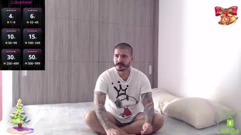         online show from December 2025 01:51:01 PM