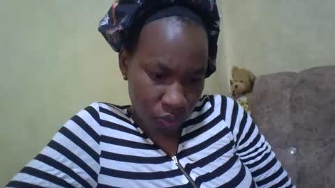 sweetdiva2012 online show from February 2025 04:26:02 AM