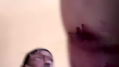 Snapshot of sweeter_the_thighs chatting on November 2025 07:53:02 AM sweeter_the_thighs online show from November 2025 07:53:02 AM