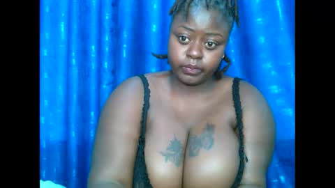 sweetest_snack online show from December 2025 09:25:01 AM