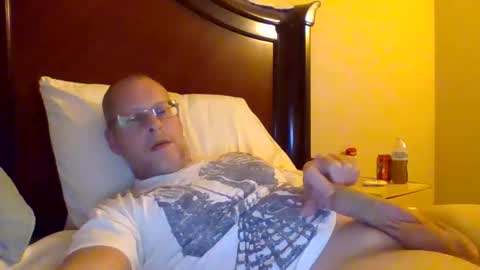 sweetg233 online show from September 2025 04:50:01 AM