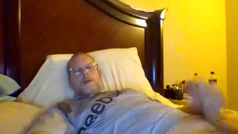 sweetg233 online show from October 2025 05:51:01 AM