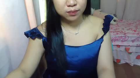 Snapshot of sweetgal_mica chatting on June 2026 11:47:02 PM sweetgal_mica online show from June 2026 11:47:02 PM