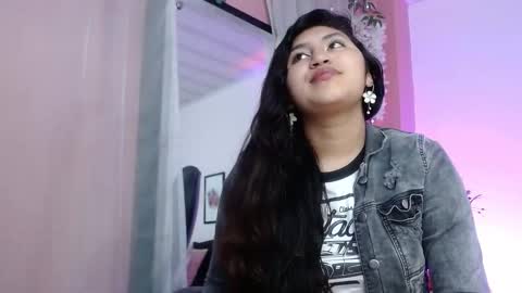 Snapshot of sweetgh_ chatting on September 2025 11:24:01 AM Sweet online show from September 2025 11:24:01 AM