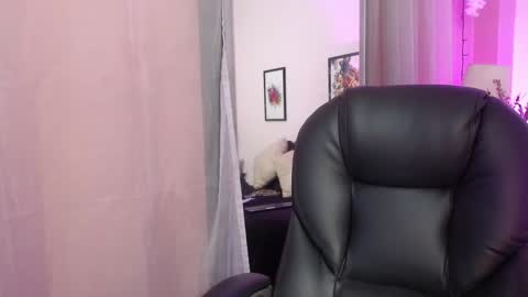 Snapshot of sweetgh_ chatting on October 2025 11:19:01 AM Sweet online show from October 2025 11:19:01 AM