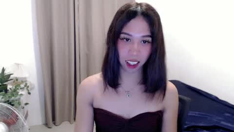 Snapshot of sweetgirl_acxx chatting on June 2026 04:15:02 AM Just call me AC online show from June 2026 04:15:02 AM