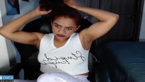Snapshot of sweetgirlm_ chatting on January 2025 03:04:02 AM Any online show from January 2025 03:04:02 AM