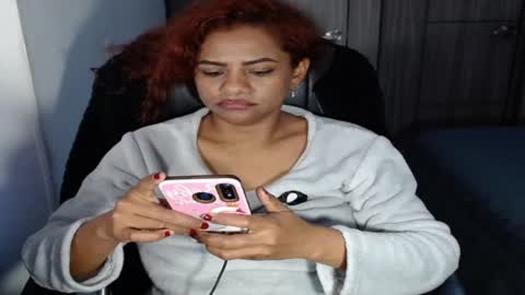 Snapshot of sweetgirlm_ chatting on February 2025 06:40:01 PM Any online show from February 2025 06:40:01 PM