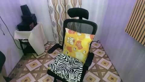 IM YOUR GRACE online show from December 2024 09:55:02 PM