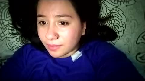 Snapshot of sweetie__annie chatting on February 2025 06:40:01 AM Ana Mara i cant Make noise My family is here online show from February 2025 06:40:01 AM