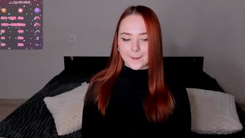 Snapshot of sweetie_candy_ chatting on December 2024 03:21:02 PM Hannah online show from December 2024 03:21:02 PM