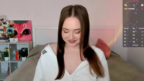 Snapshot of sweetie_candy_ chatting on June 2026 01:59:01 PM Hannah online show from June 2026 01:59:01 PM