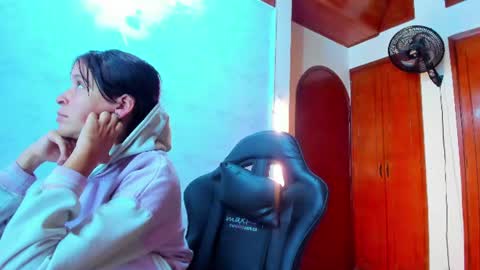 FOXXY online show from August 2026 11:46:01 AM