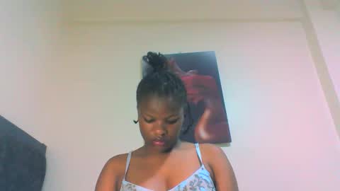 sweetie lee online show from February 2026 02:40:02 AM