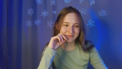 Annie online show from December 2024 08:58:02 PM