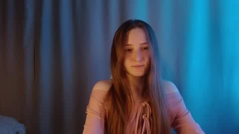 Annie online show from June 2026 08:23:01 PM