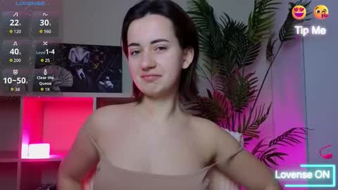 Kendl online show from March 2026 10:37:01 PM