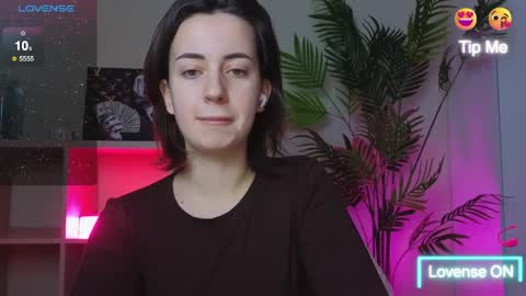 Kendl online show from April 2026 04:01:02 PM