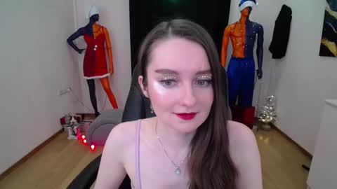 Snapshot of sweetintouch chatting on December 2024 09:42:01 AM sweetintouch online show from December 2024 09:42:01 AM