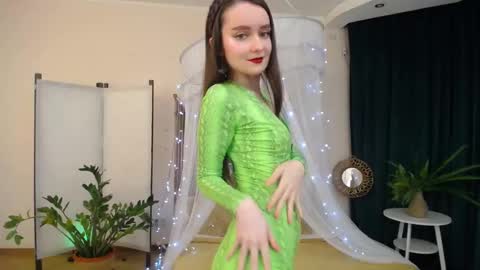 Snapshot of sweetintouch chatting on January 2025 06:21:01 PM sweetintouch online show from January 2025 06:21:01 PM