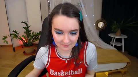 Snapshot of sweetintouch chatting on January 2025 01:08:01 AM sweetintouch online show from January 2025 01:08:01 AM