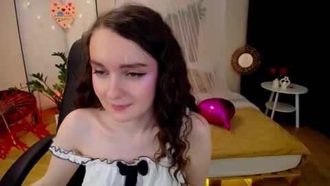 Snapshot of sweetintouch chatting on February 2025 12:48:01 AM sweetintouch online show from February 2025 12:48:01 AM