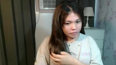 Snapshot of sweetjanna4u chatting on April 2026 02:04:02 AM JANNA online show from April 2026 02:04:02 AM
