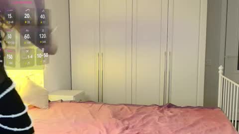 Nabilla online show from December 2025 11:36:02 AM