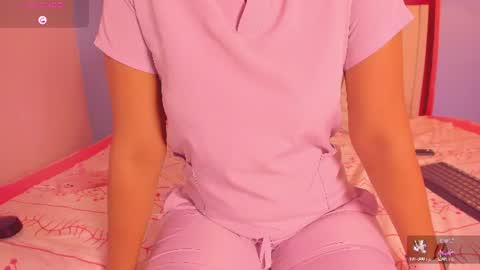 Snapshot of sweetkimmie_ chatting on June 2026 12:29:02 PM Isabel online show from June 2026 12:29:02 PM