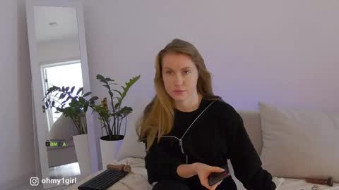 SweetKira1 online show from February 2026 10:15:02 AM